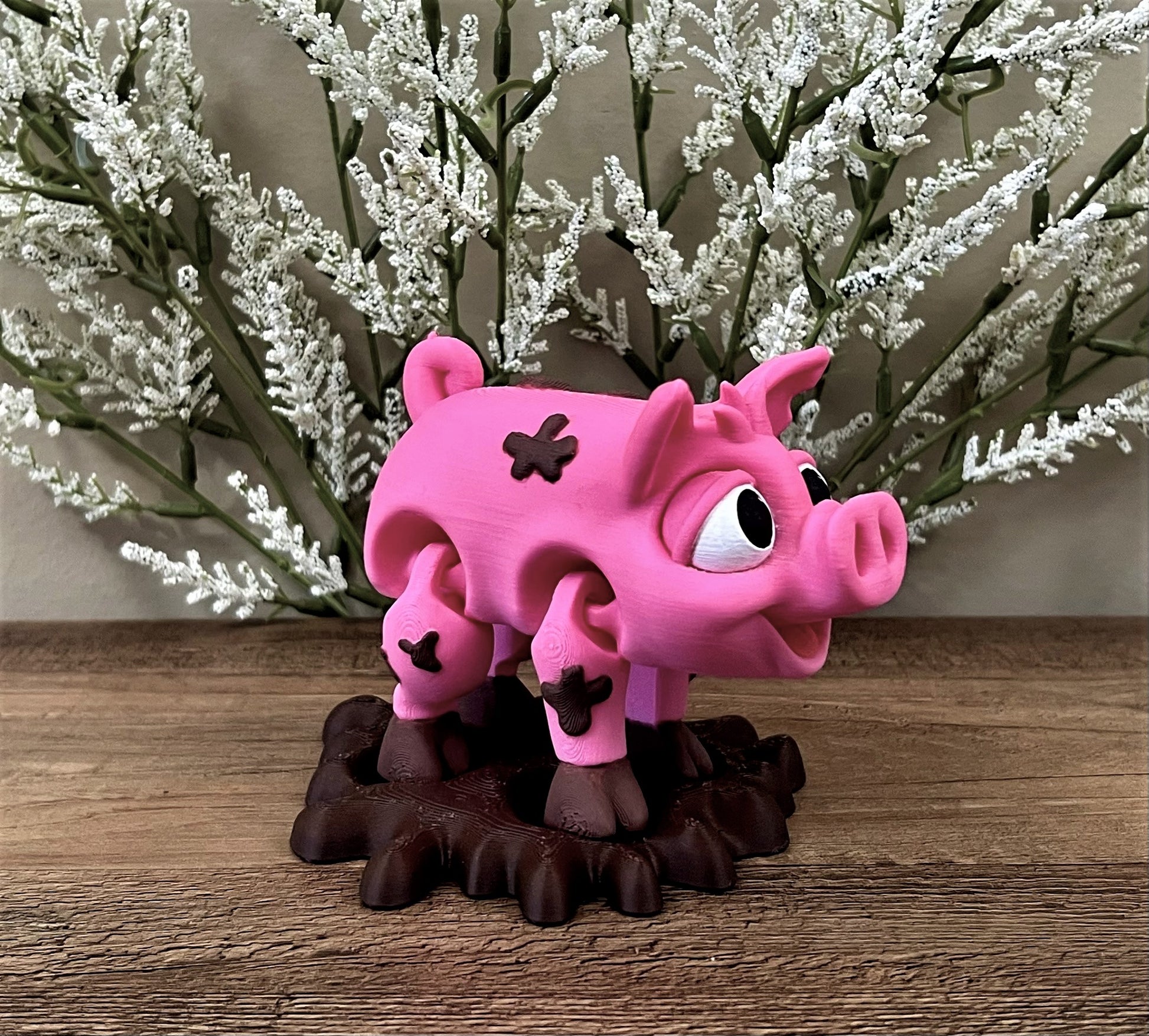 Articulated  Muddy Pig - Slandis Creations LLC