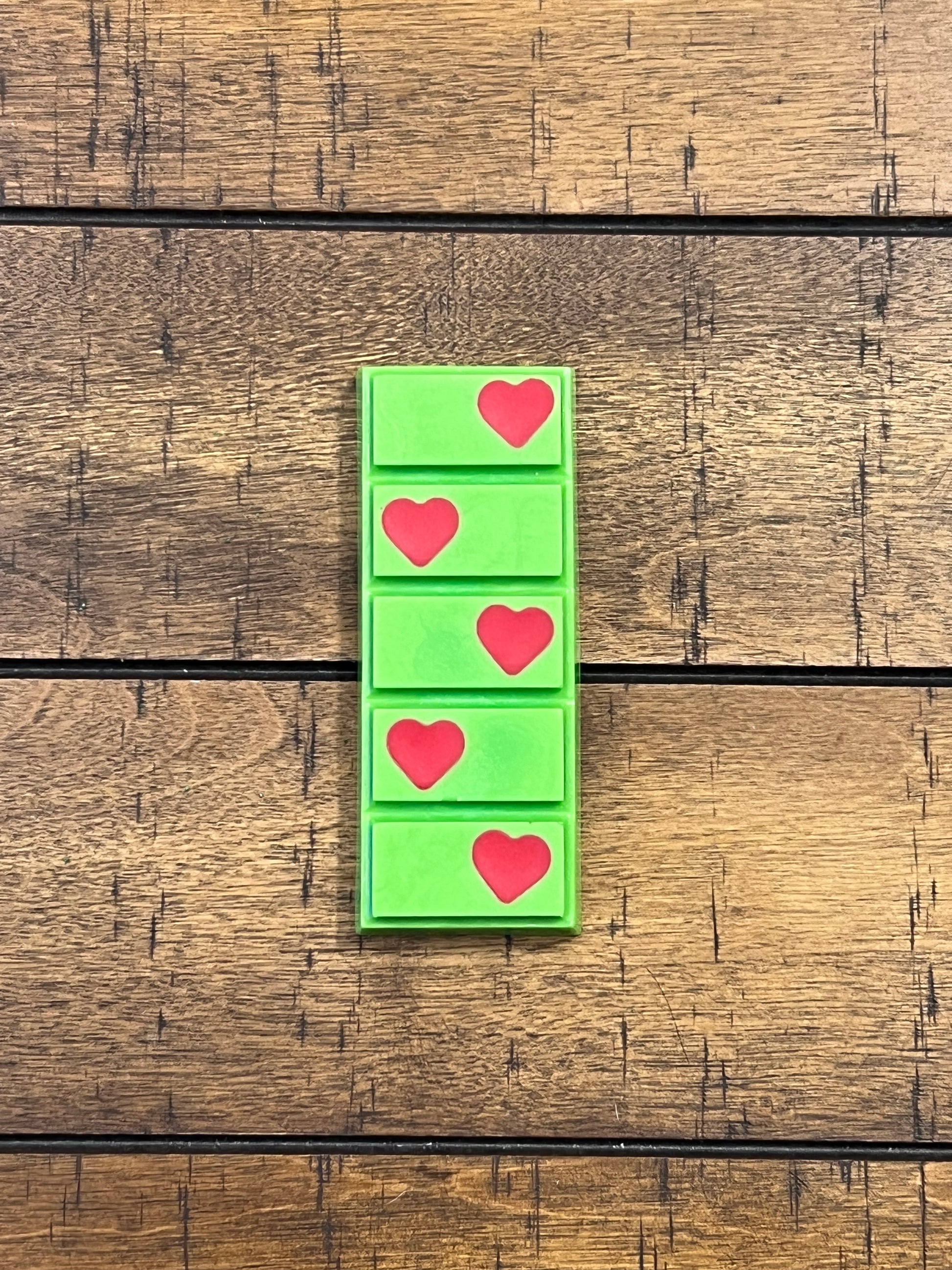 Grinch Heart Snap Bar - Slandis Creations LLC