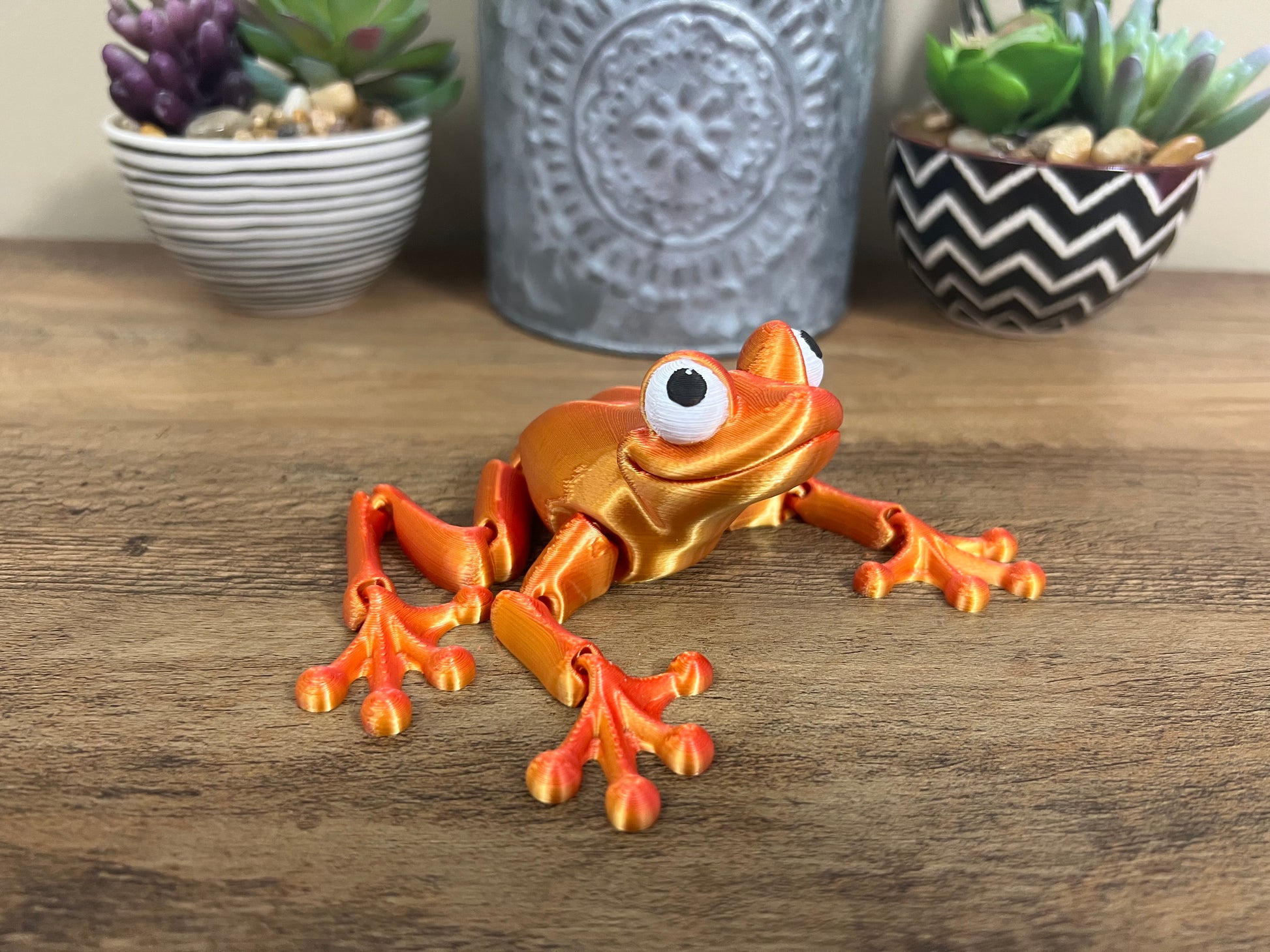 Articulating Frog - Slandis Creations LLC